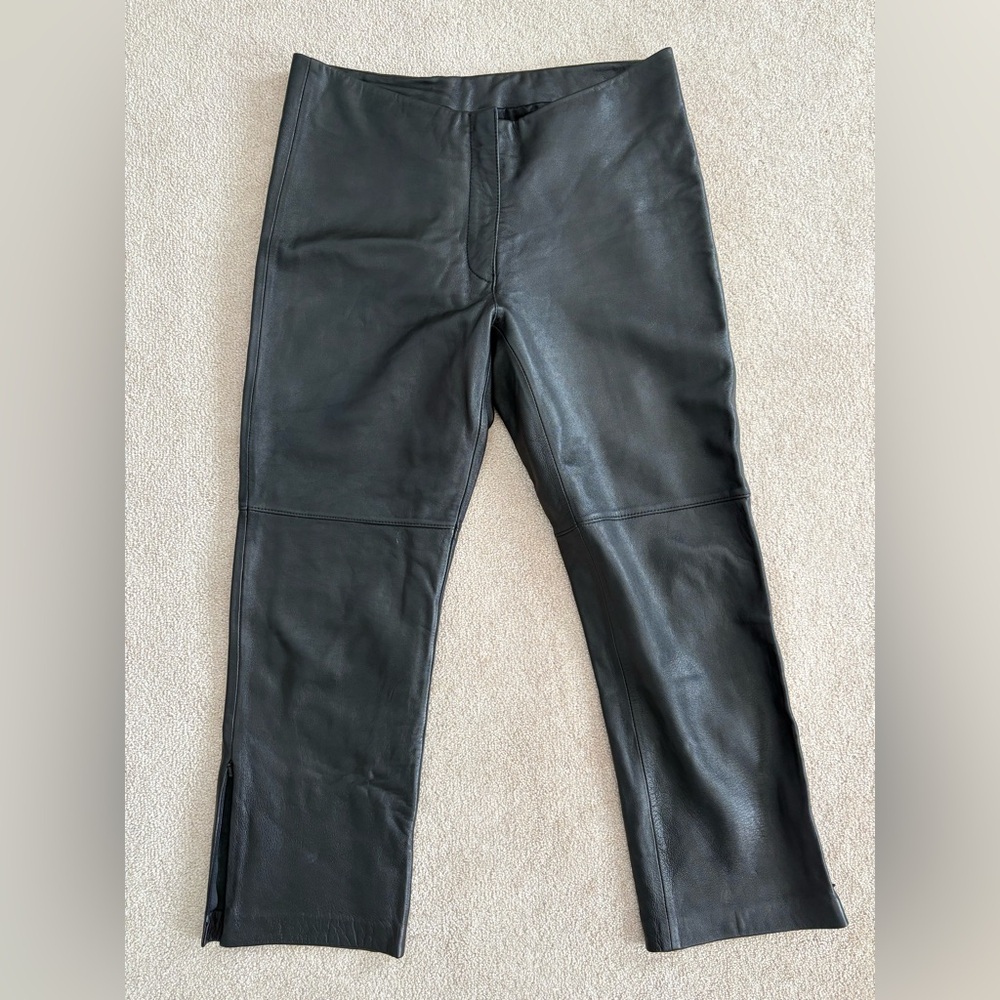 BEBE Vintage Leather Cropped/Capri Pants